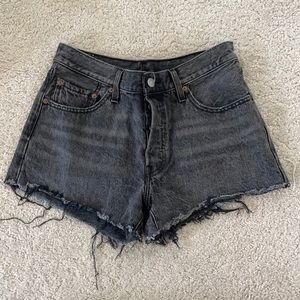 Levi 501 jean shorts distressed black